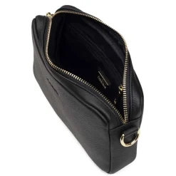 Aarni Olkalaukku, Musta