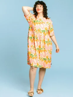 Aarre Aamu Mekko, Growth Pink