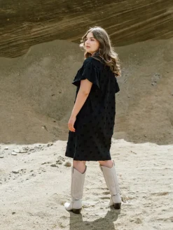 Aarre Aida Mekko, Musta Big Dot