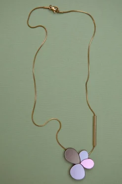 Butoni Sakura Kaulakoru