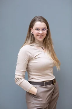 Butoni Sakura Kaulakoru