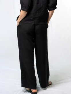 Cuosi Asta Pellavahousut, Musta