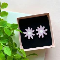 Helle Kakkara Nappikorvakorut