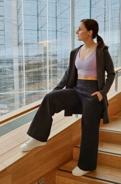 Hujaus Marlene Housut, Musta