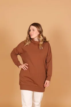 Kaarina Tunika, Ruskea