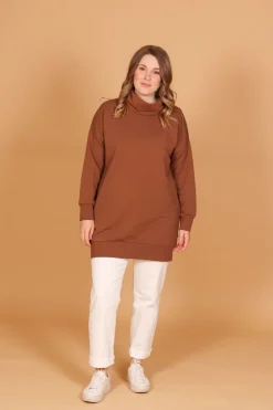 Kaarina Tunika, Ruskea