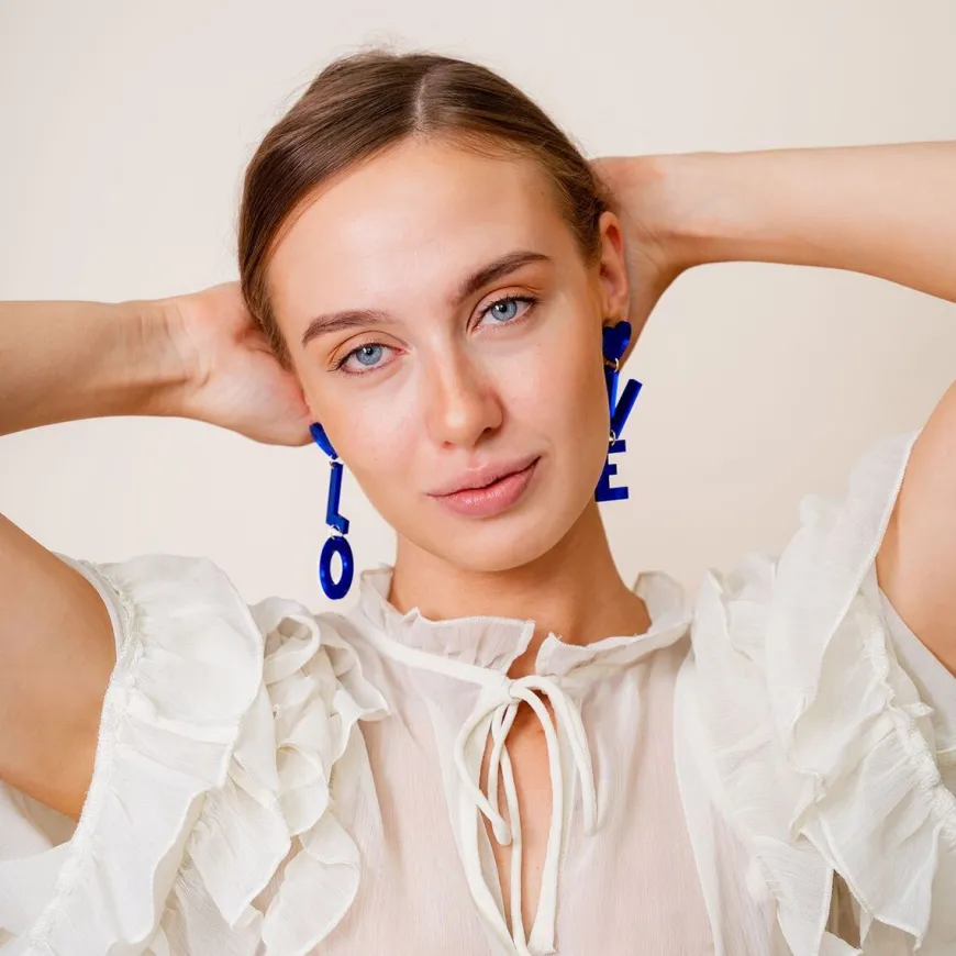 Love Nappikorvakorut