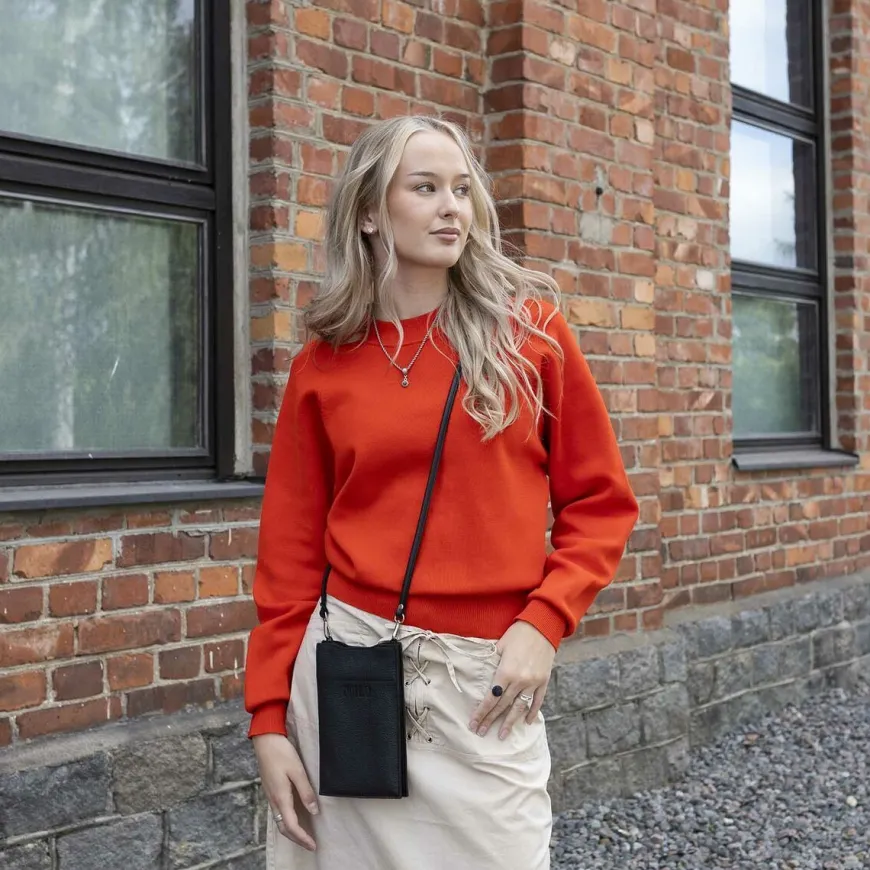 Miiko Hertta Puhelinlaukku