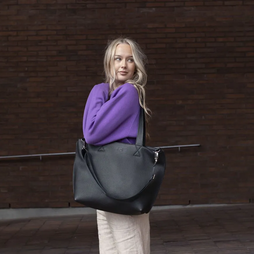 Miiko Kajo Laukku, Musta