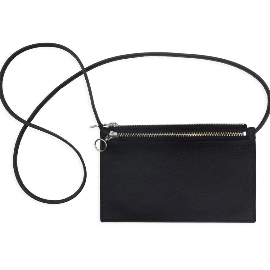 Miiko Piilo Laukku, Musta (Hopea Vetoketju)