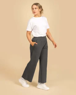 Riva Leveat Housut, Hiili