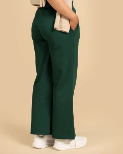 Riva Leveat Housut, Tummanvihrea