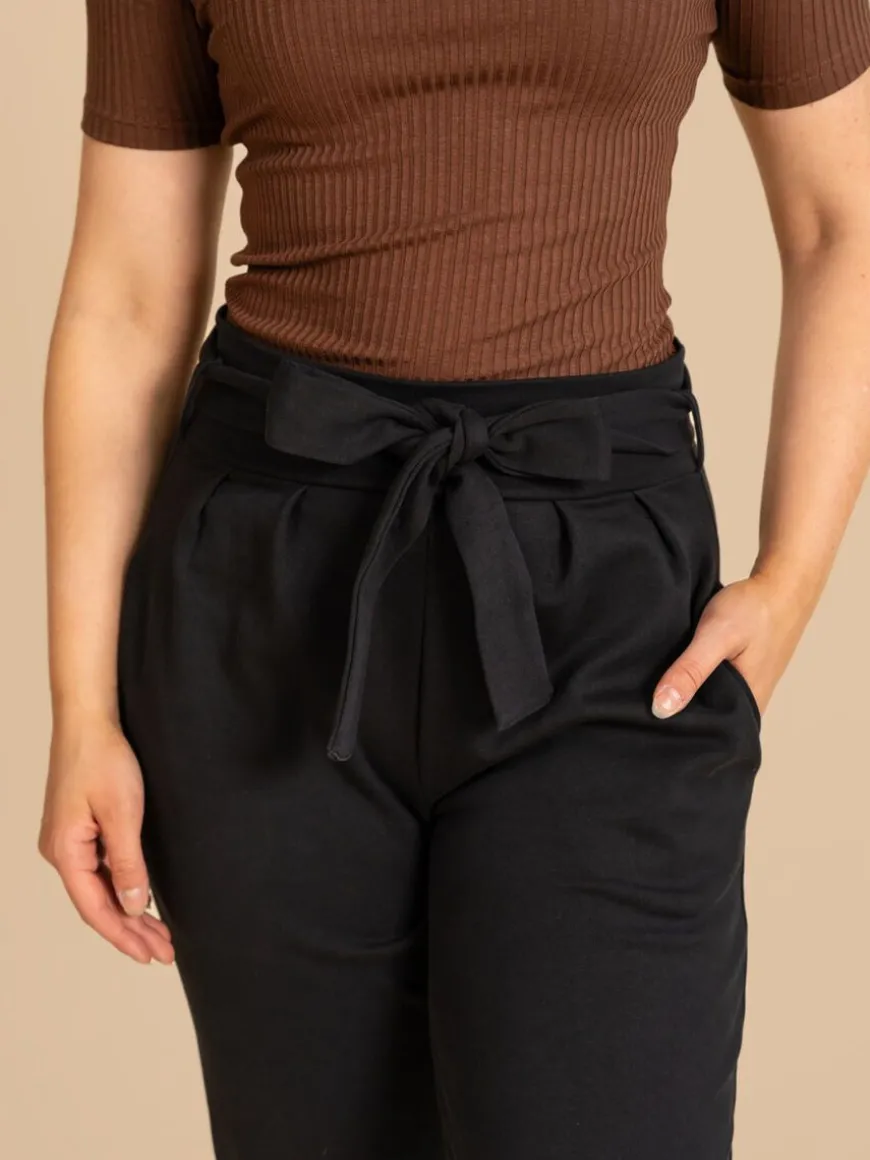 Riva Mukava Housut Lyhyt, Musta