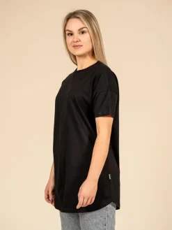 Riva Noki T-Paita, Pitka