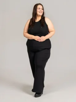 Riva Ribbitoppi, Musta