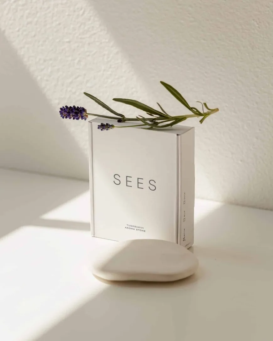 Tuoksukivi, Valkoinen