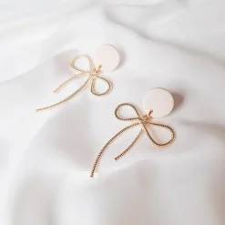 Valla Rusetti Korvakorut