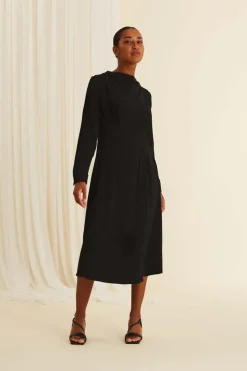 Voglia Cara Mekko, Musta