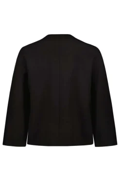 Voglia Elliana Jakku, Musta