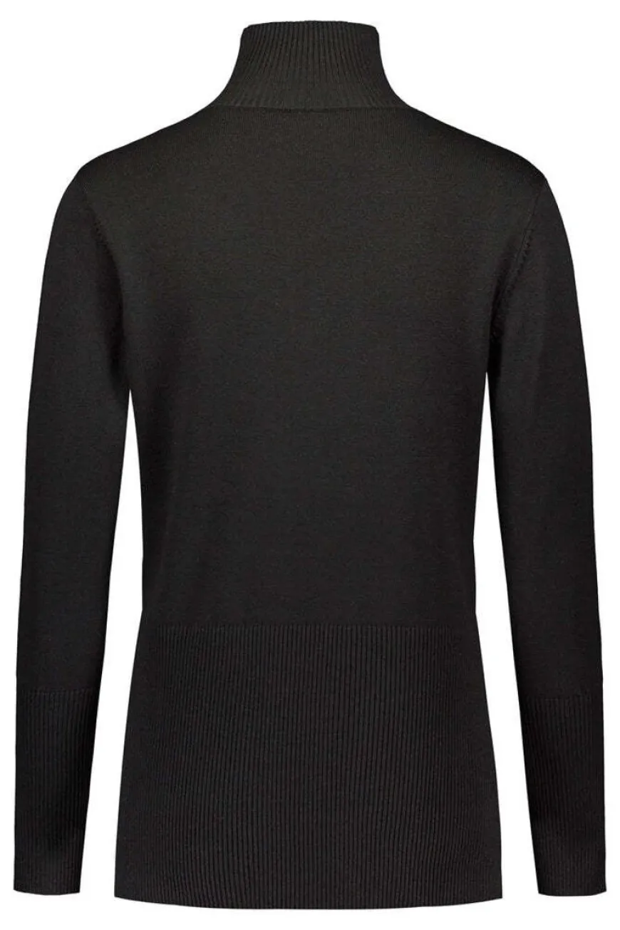 Voglia Maxine Pooloneule, Musta